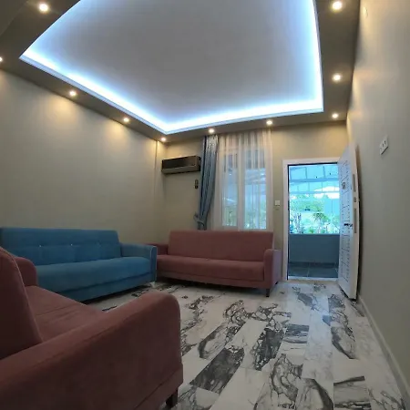 Aparthotel Pasha Apart~boutique Hotel/yalova